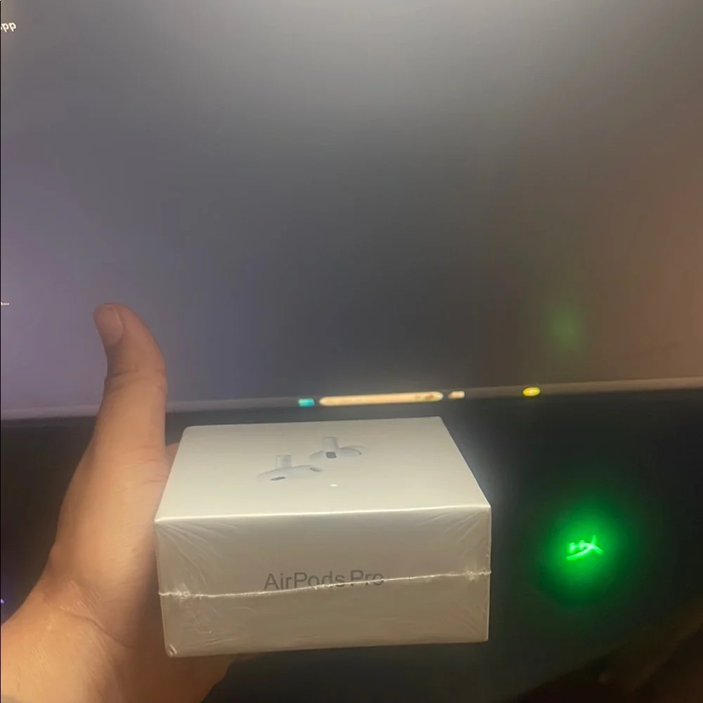 Apple AirPods Pro Wireless Earbuds